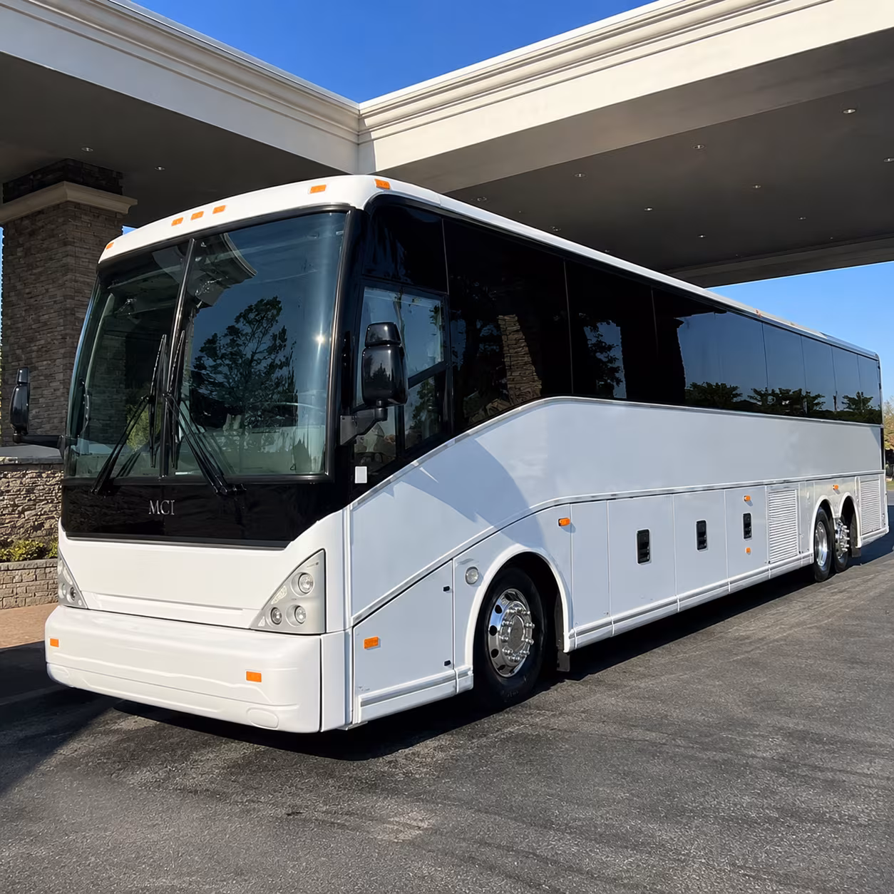 bus rental options for cincinnati trips