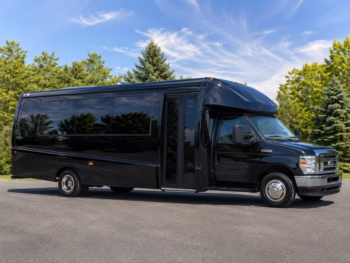 charter buses for cincinnati museum center field trips