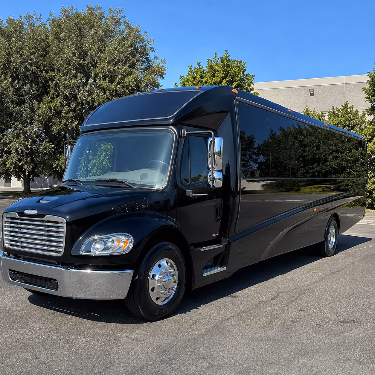 cincinnati 15 passenger minibus