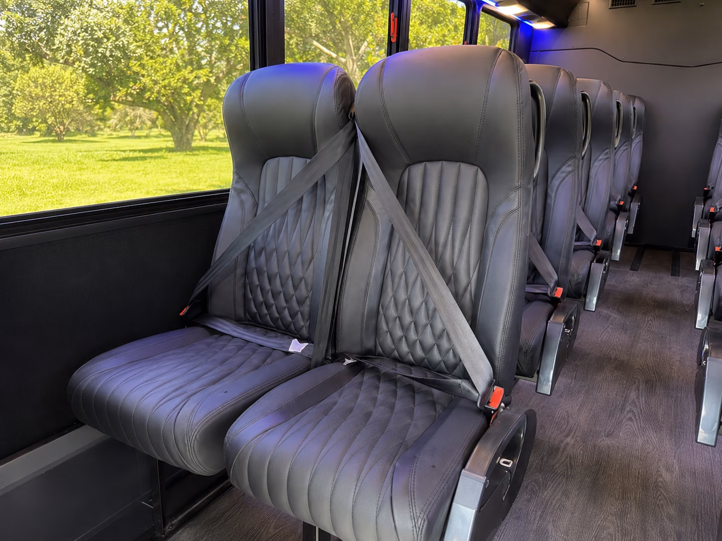 cincinnati 20 passenger minibus interior