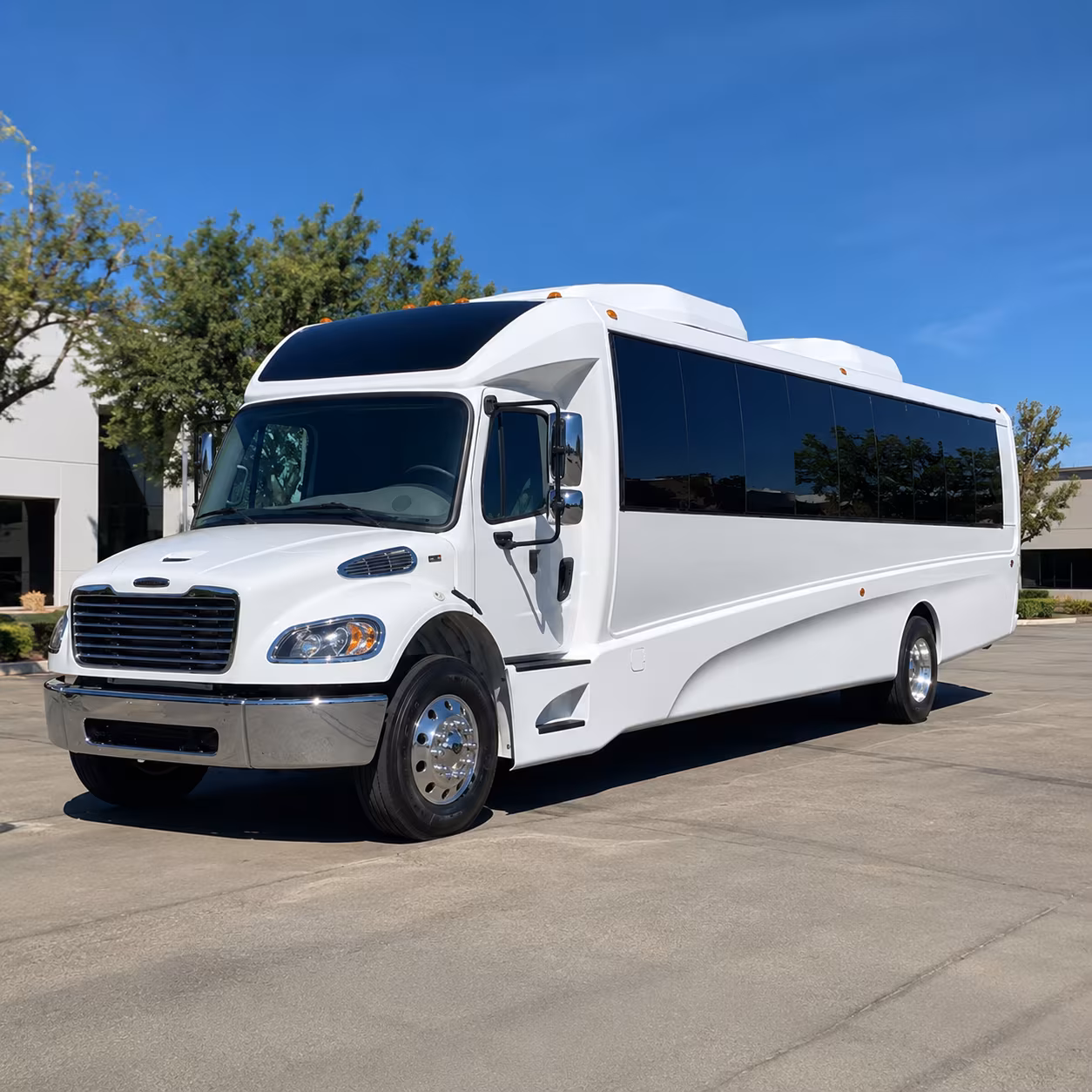 cincinnati 28 passenger minibus