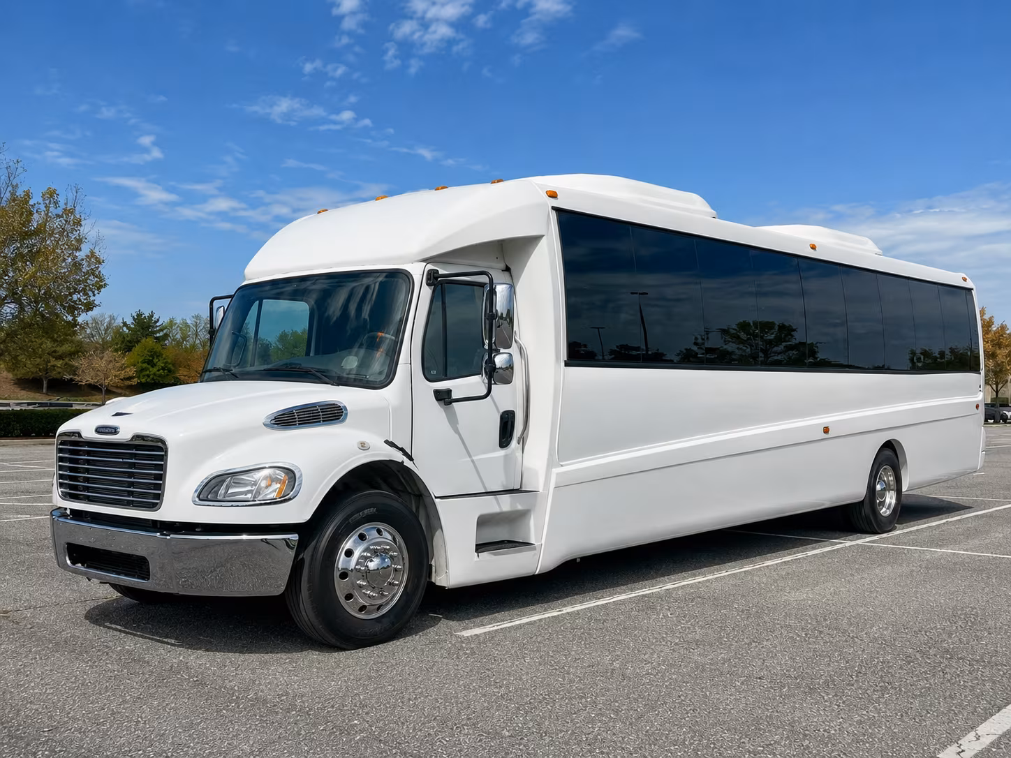 cincinnati 30 passenger party bus