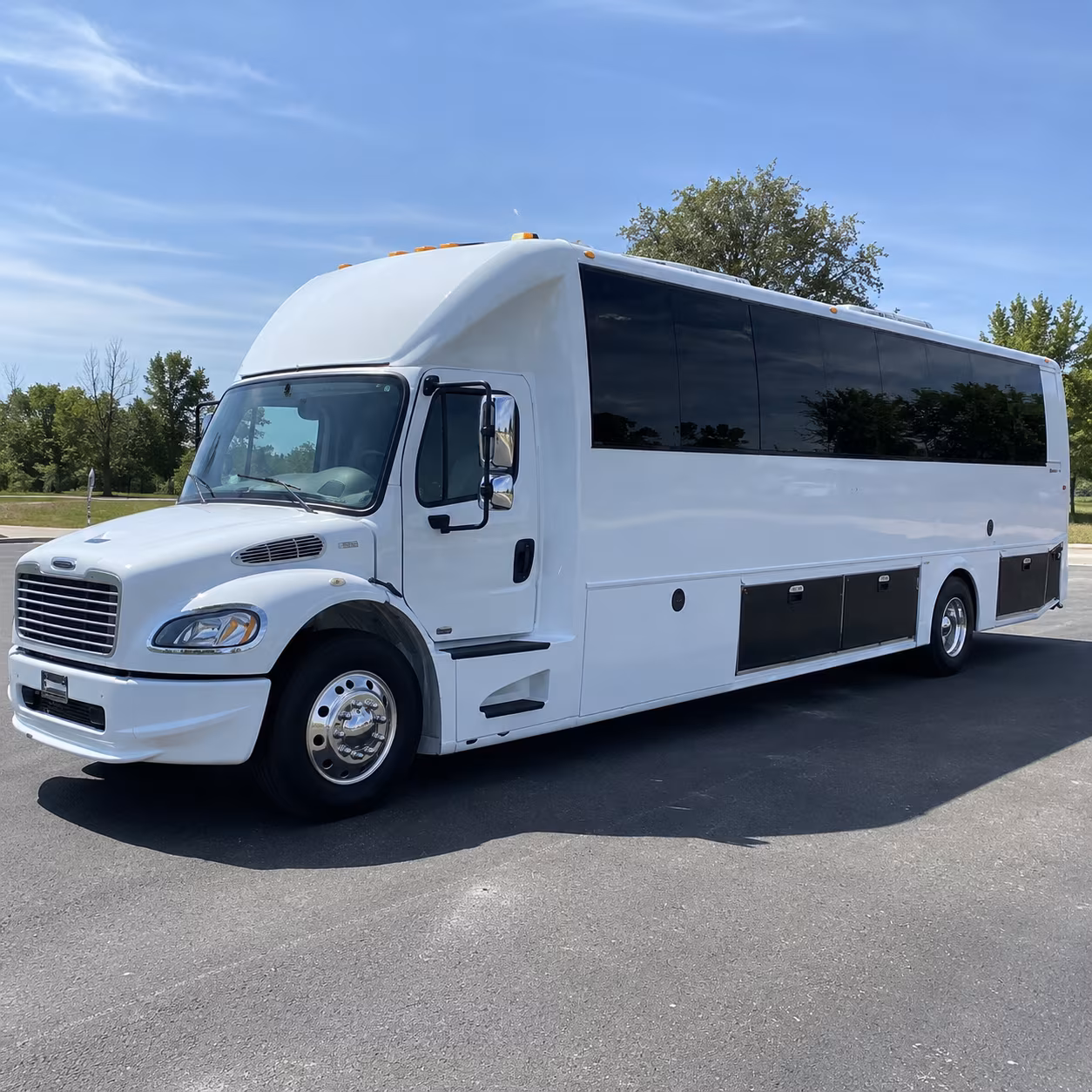 cincinnati 40 passenger party bus