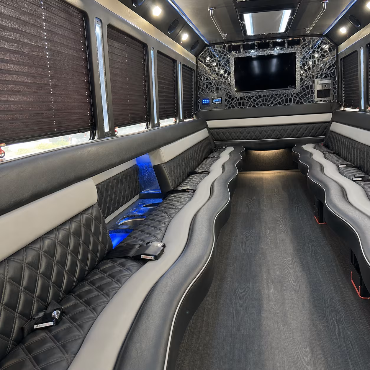 cincinnati holiday party bus rental