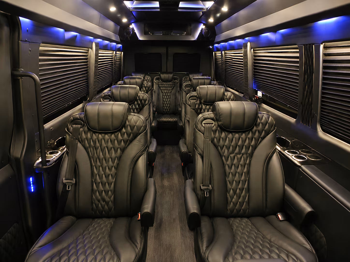 cincinnati long distance transportation onboard seating