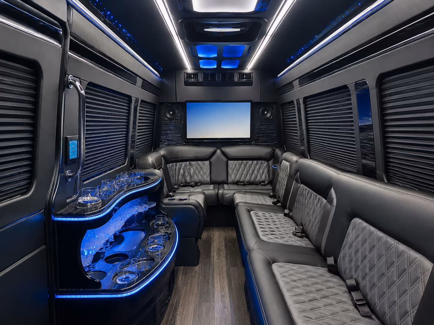 shuttle buses for cincinnati area government events and training programs