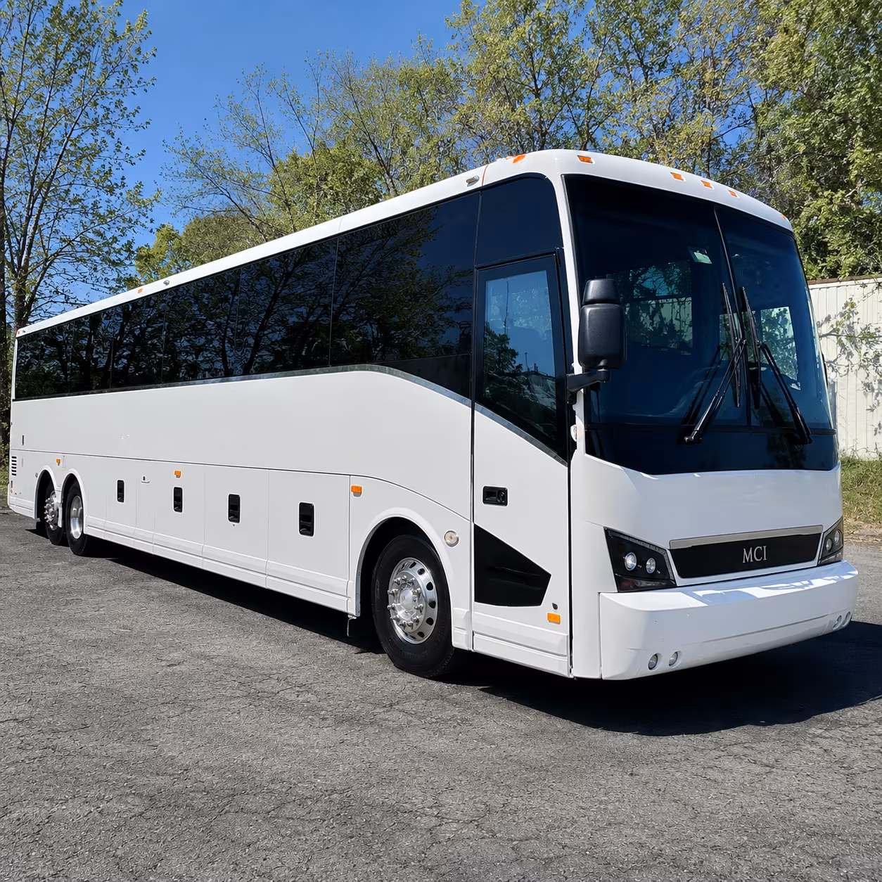 shuttle buses for cincinnati warehouse and distribution center groups
